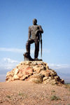 Armenia - Khor Virap: a Patriot near the Turkish border - Mount Ararat in the background (photo by M.Torres)