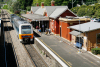 Australia - Bowral (NSW): train at the station - Wingecarribee Shire - photo by S.Lovegrove