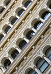 So Paulo, Brazil: elegant arched windows - Italianate facade on 15 de Novembro street - Historical center - architect Ramos de Azevedo - photo by M.Torres