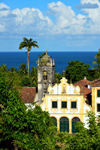 Olinda, Pernambuco, Brazil: facade of the baroque Convent of St Francis / Church of Our Lady of the Snows, seen against the ocean and surrounded by vegetation - built by the Portuguese in 1585, it is the oldest Franciscan convent in Brazil - Historic Centre of the Town of Olinda, UNESCO World Heritage Site - Convento de So Francisco /  Igreja de Nossa Senhora das Neves - photo by M.Torres