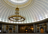 Bandar Seri Begawan, Brunei Darussalam: Jame Asr Hassanil Bolkiah mosque - main prayer room and its mirhab and minbar - photo by M.Torres