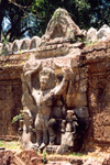 Angkor, Cambodia / Cambodge: Preah Neak Pean - Garuda statue  - photo by Miguel Torres