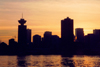 Canada / Kanada - Canada - Vancouver / YVR / YVD : Dusk at the Harbour Centre - Burrard inlet (photo by M.Torres)