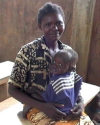 Chad - Bekamba - southern Chad, near Kumra: mother and child (photos by Silvia Montevecchi)