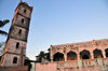 Moroni, Grande Comore / Ngazidja, Comoros islands: mosque at the end of Avenue des Ministres, by the dhow port - photo by M.Torres