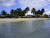 Cuba - Bay of Pigs / Baha de Puercos: beach - site of the failed Bay of Pigs Invasion during John F. Kennedy's presidency - Grisbukten - photo by L.Gewalli