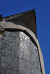 San Salvador, El Salvador, Central America: church of Our Lady of Perpetual Help - glass-work above the entrance - Iglesia del Perpetuo Socorro - 17a Av Sur - photo by M.Torres