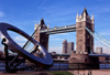 London, England: sun dial by the Tower bridge - photo by B.Henry