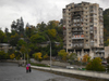 Georgia - Borjomi: street scene on the bridge over Mtkvari River (photo by Austin Kilroy)