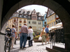 Germany / Deutschland / Allemagne - Mainz / Mayence / Moguncja / Majenco / Magonza (Rhineland-Palatinate / Rheinland-Pfalz) / Mayence / Maguncia / Majenco / Magonza / Moguntiacum: people in the old town - arch - photo by Efi Keren