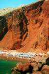 Greek islands - Santorini / Thira: the red beach - under the cliffs - photo by D.Smith