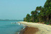 Rubane Island, Bijags Archipelago - UNESCO biosphere reserve, Bubaque sector, Bolama region, Guinea Bissau / Guin Bissau: View of beach, palms, boats/ paisagem da praia, palmeiras, barcos - photo by R.V.Lopes