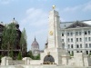 Hungary / Ungarn / Magyarorszg - Budapest: Glory to the Soviet Heroes - Russian monument and the Inter Europa Bank (photo by M.Bergsma)