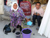 Serbia - Kosovo - Pec / Peja: small business - mulberry sellers - photo by J.Kaman