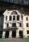 Liechtenstein - Vaduz: Government house - architect Gustav von Neumann of Vienna - neo-Baroque style - Regierungsgebude - The Parliament Chamber is on the second floor (photo by M.Torres)