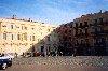 Monaco-Ville: shade on Palace square - ombre  la Place du Palais (photo by M.Torres)