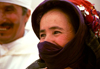 Morocco / Maroc - Imilchil: woman letting the eyes smile - photo by F.Rigaud