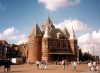 Netherlands / Holland - Amsterdam: lazy afternoon on Nieuwmarkt square, by the Weighting tower - De Waag - Nieuwmarktplein (photo by M.Torres)