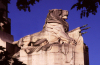 New Zealand - South island: Christchurch - lion statue - Bridge of Remembrance - photo by Air West Coast