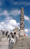 Norway / Norge - Oslo: Vigeland's Monolith - Frogner park / Monoliten (photo by Juraj Kaman)