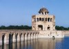 Pakistan - Lahore (Punjab): lake house on the Mughal Hunting grounds - photo by G.Frysinger