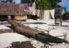 Papua New Guinea - Woodlark island / Muyua - Trobriand Islands: wash day! (photo by G.Frysinger)