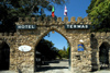 Portugal - Curia (Anadia): entrance to the Thermae and the Hotel das Termas - entrada do complexo das termas e do Hotel das Termas - photo by M.Durruti