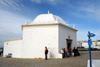 Ericeira, Mafra, Portugal: S.Sebastio chapel doubles as a bus stop / Capela de S.Sebastio funciona como paragem de autocarros - photo by M.Torres