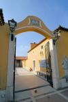 Vila Franca do Rosrio (Mafra), Portugal: Quinta do Casal Novo - Patio - photo by M.Torres