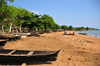 Pantufo, gua Grande district, So Tom and Prncipe / STP: beach and boats - the fishermen rule the beach / praia e barcos - os pescadores dominam a praia - photo by M.Torres