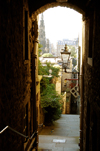 Scotland - Edinburgh: Advocate's Close or narrow passage leading to residential flats in the heart of the city - photo by C.McEachern