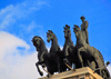 Madrid, Spain: Quadriga at Calle de Alcal 16, Edificio del Banco de Bilbao - BBVA - architect Ricardo Bastida - sculpture by Higinio de Basterra - Cudriga - photo by M.Torres