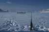 Svalbard - Spitsbergen island - Tempelfjorden: rifle and snow scooters - photo by A. Ferrari