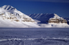 Svalbard - Spitsbergen island - Tempelfjorden: mountains by the fjord - photo by A. Ferrari