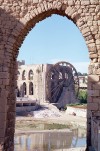 Syria - Hama: dry season on the Orontes (photo by J.Kaman)