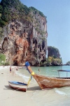 Thailand - Krabi region: longtail boat on the beach (photo by J.Kaman)