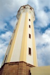 Tunisia - Gafsa: mosque with lighhouse style minaret (photo by M.Torres)