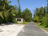 Funafuti atoll, Tuvalu: Ocean side road - photo by G.Frysinger