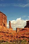 Arches National Park, Utah, USA: Park Avenue trail - northern end of the canyon - photo by M.Torres