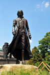 Jeffersonville, Clark County, Indiana, USA: 3 meter tall cast bronze figure of Thomas Jefferson by sculptor Guy Tedesco at Warder Park - photo by M.Torres