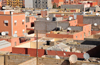 Layoune / El Aaiun, Saguia el-Hamra, Western Sahara: terraces and satellite dishes of Colomina district - photo by M.Torres