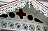 Stone Town, Zanzibar, Tanzania: Old Dispensary - Stone Town Cultural Centre - wooden decoration above the central balcony - Ithinasheri - photo by M.Torres